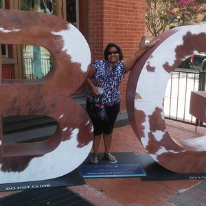 Meet your Posher, Luther